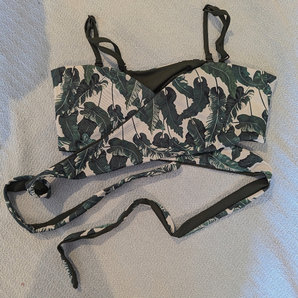 Nettle's Tale Reversible Britney Top in Fern+Green